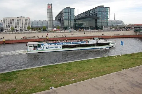 Berliner Hauptbahnhof Berlin Tour