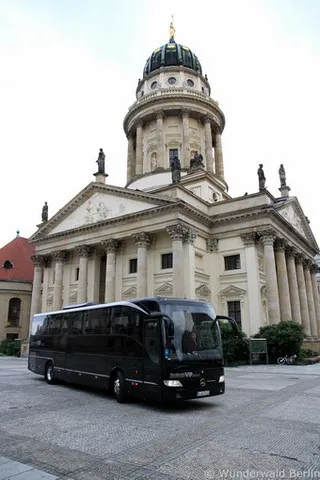 Berlin Stadtrundfahrt am Gendarmenmarkt